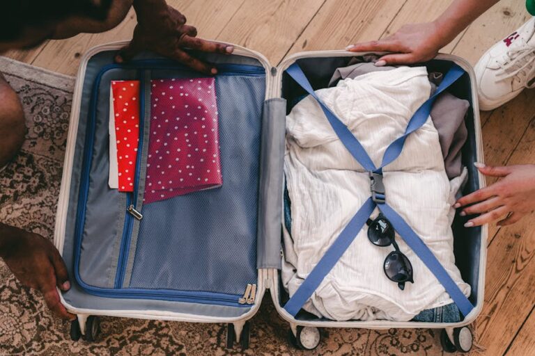 Why Ziplock Bags are Essential for Travel and Packing Light